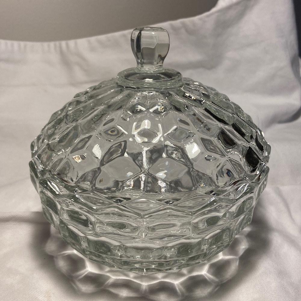 Vintage Fostoria Candy Dish with Lid American Clear (Stem 2056) - Picture 3 of 15